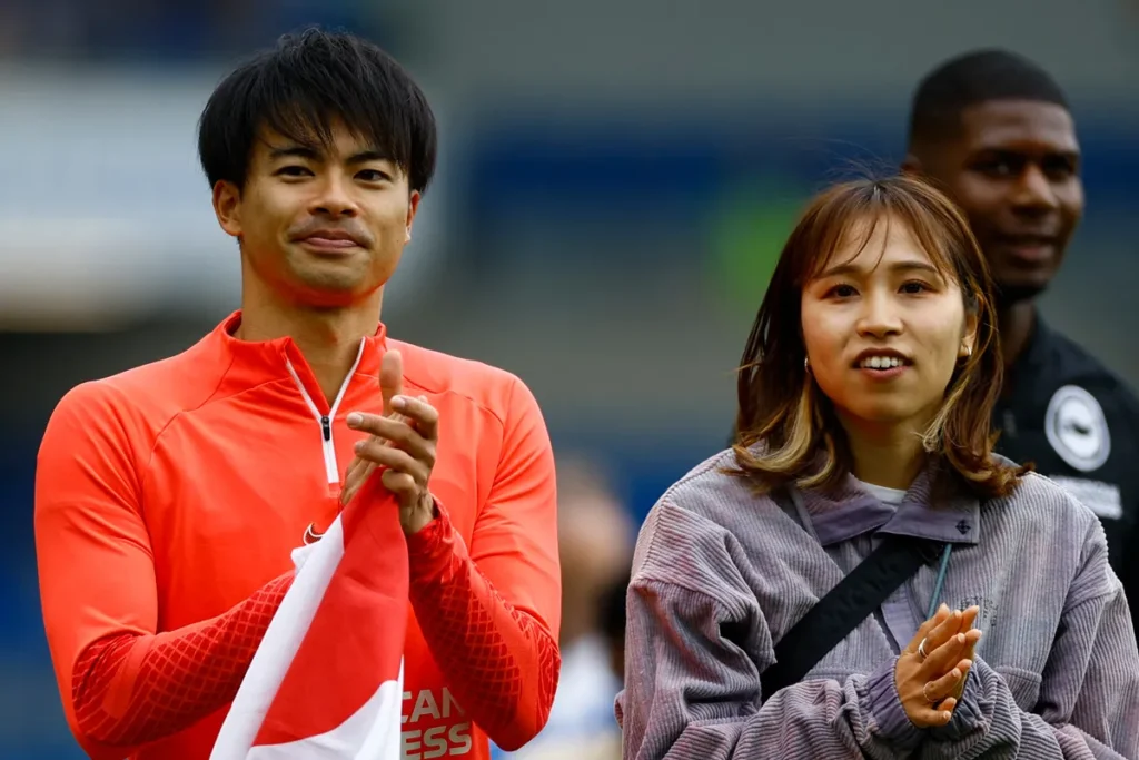 三笘薫に子供はいる？現在の家族構成と妻・剱持クリアとの生活を徹底解説