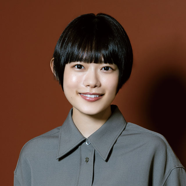 杉咲花の兄弟は？異母弟・青葉の存在と複雑な家族構成を整理