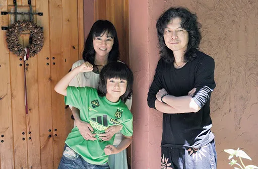 杉咲花の兄弟は？異母弟・青葉の存在と複雑な家族構成を整理