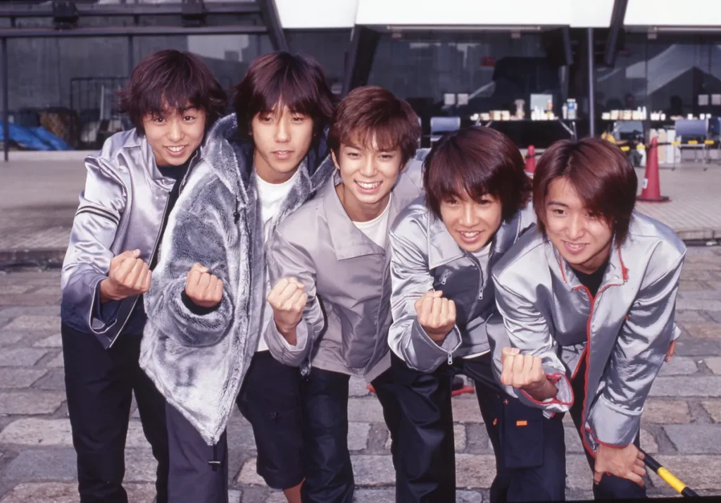 嵐が「解散」ではなく「活動終了」を選んだ本当の理由|2020年休止から2026年5月までの全経緯