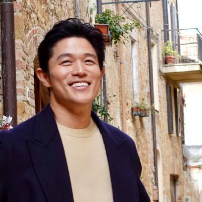鈴木亮平