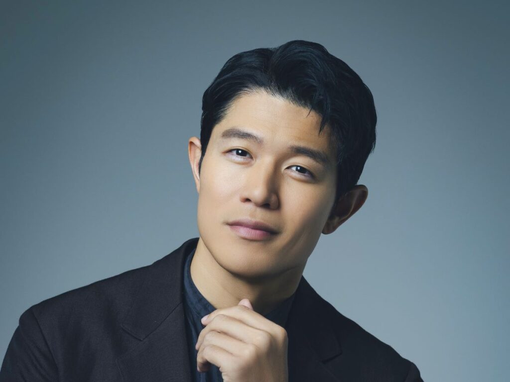 鈴木亮平
