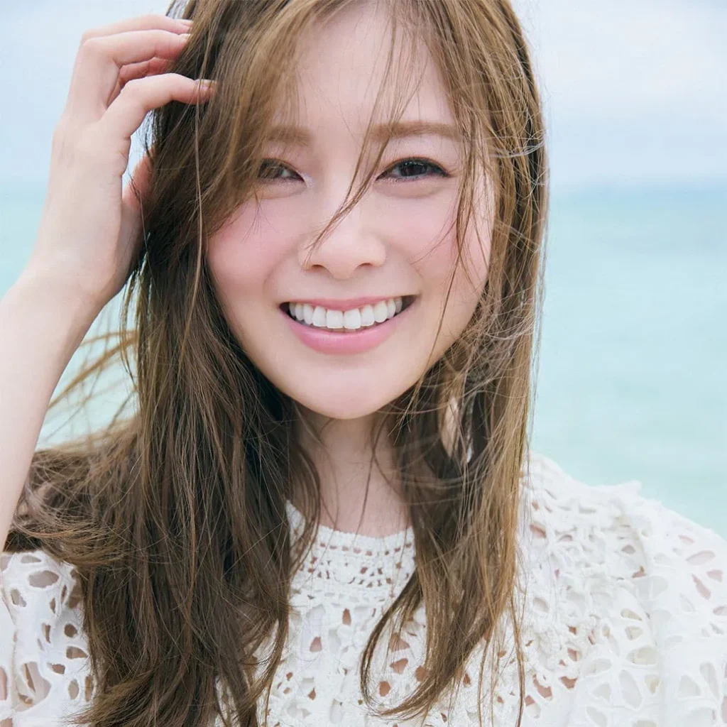 白石麻衣