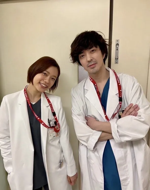 杉咲花と若葉竜也
