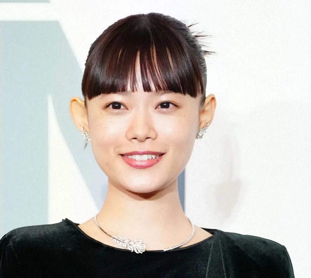 杉咲花