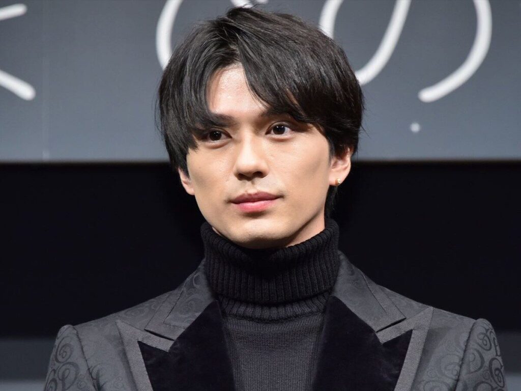 新田真剣佑