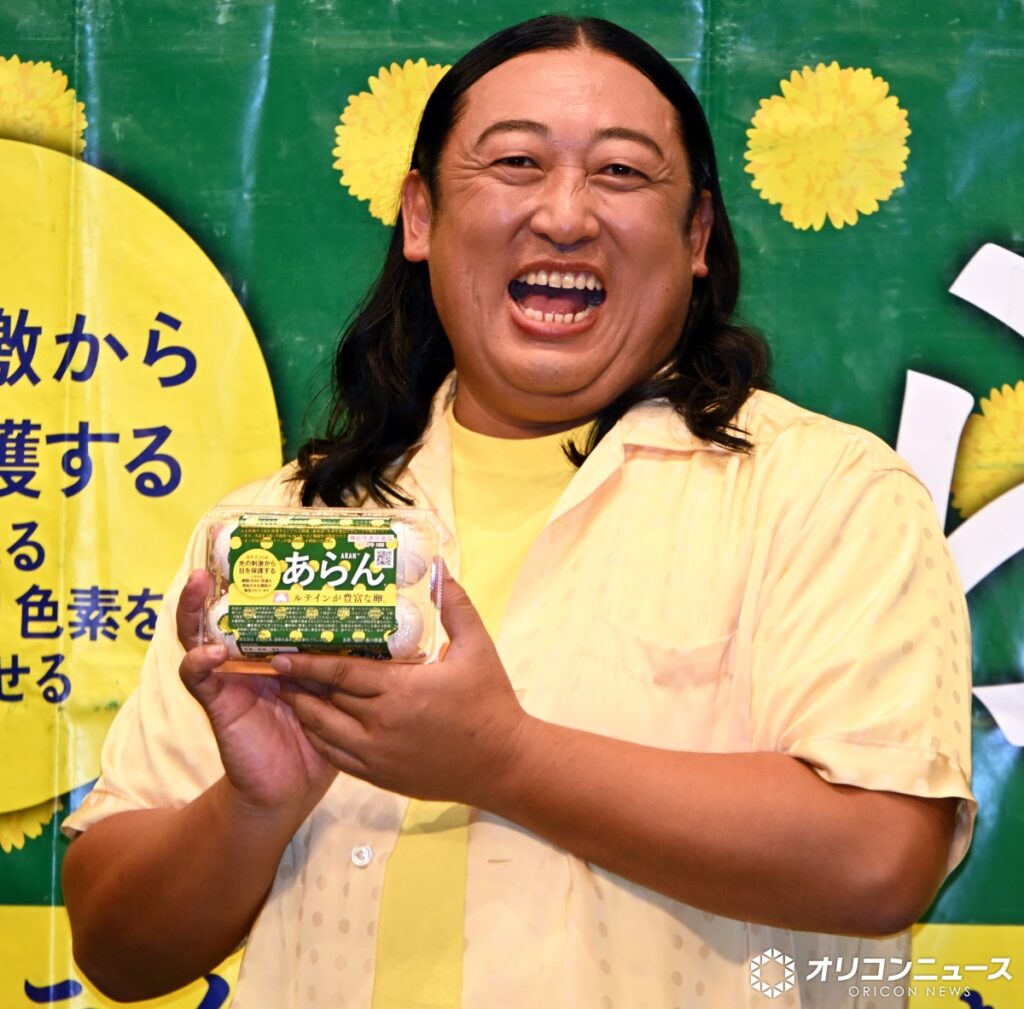 ロバート秋山＝"メモ魔"|地道なネタ作りと天才の秘密を徹底解説！