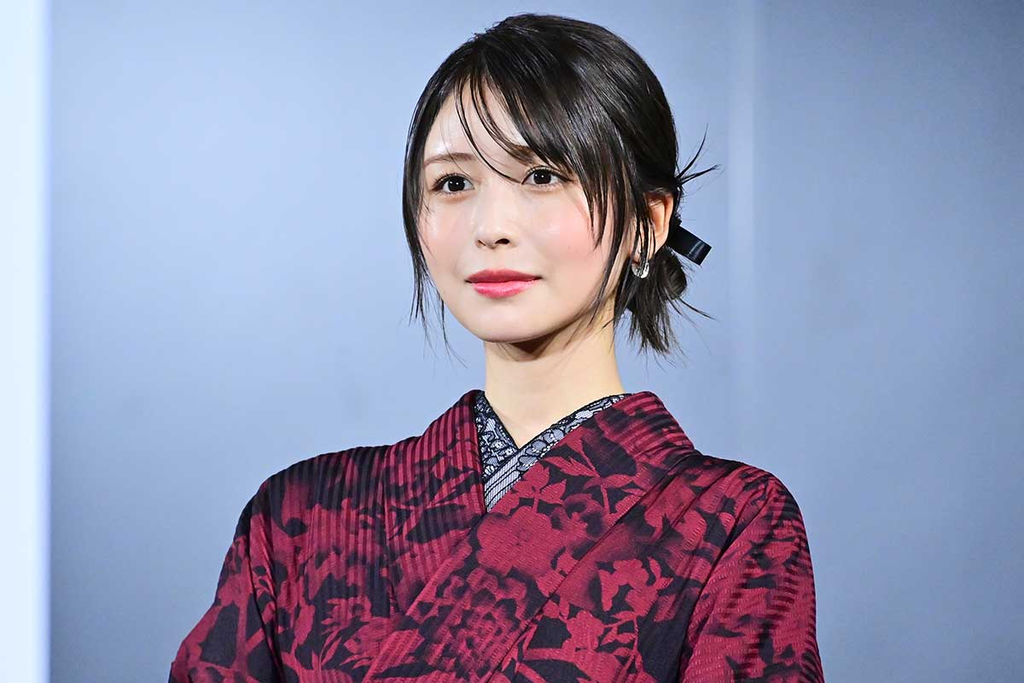 長濱ねる